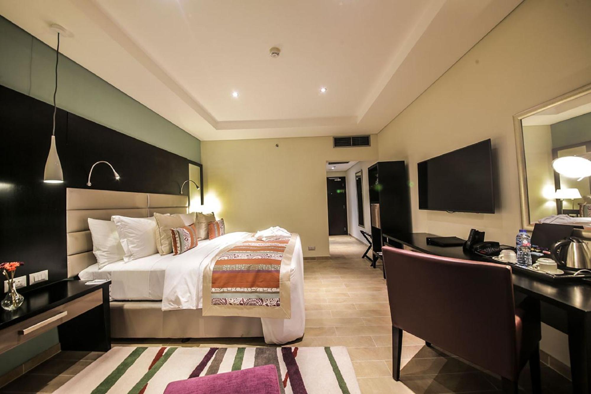 Room In Lodge - The Providence Hotel By Mantis Ikeja Exterior photo